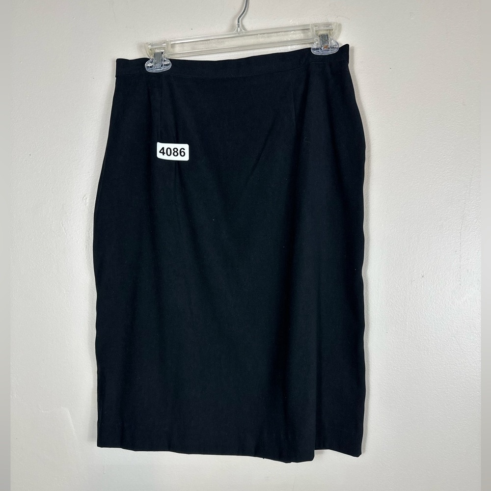 Nina Leonard size 10  15” waisit 24-1/2 length black midi